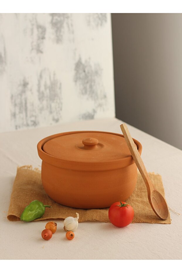 Medium Clay Casserole Pot – Earthenware Cooking Dish